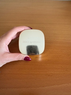Dolce & Gabbana powder case used