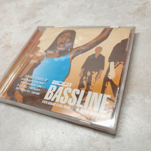 Bassline 2001 CD album compilation used, electronic breakbeat jungle