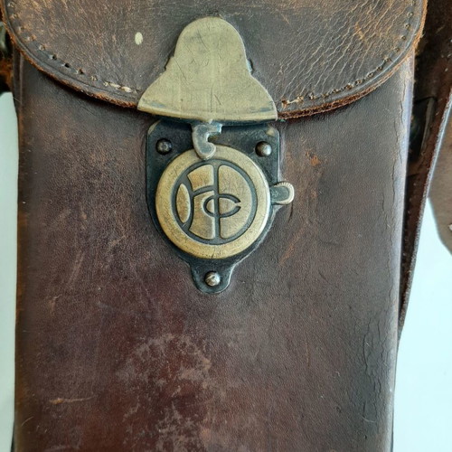 Vintage camera Voigtlander 1:6.3 from 1900s used with leather case