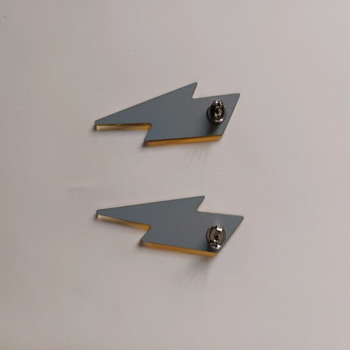 Plexiglass Mirror Lightning Earrings new, gold color