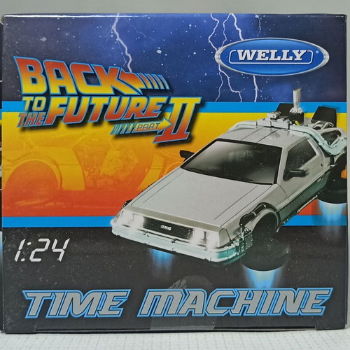 Welly Back to the Future II Time Machine DeLorean Fly Wheel 1:24 Toy Car new