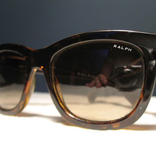 Ralph RA5205 sunglasses by Ralph Lauren like new, unisex, brown
