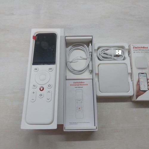 SwitchBot Universal Remote and Hub Mini new smart home kit with Matter