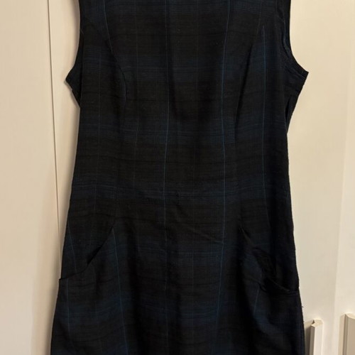 Attrattivo dress like new, size L 40 12, green