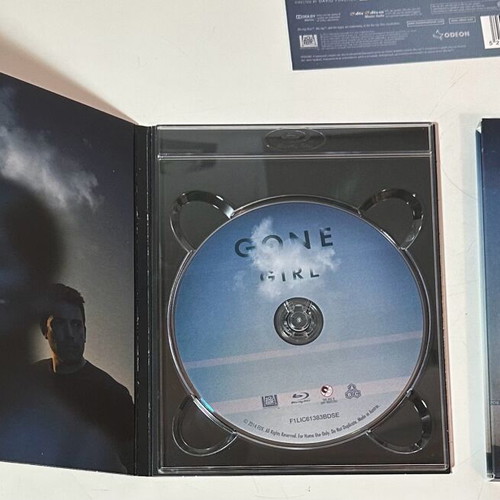 Gone Girl Blu-ray like new with Greek subtitles, digipack