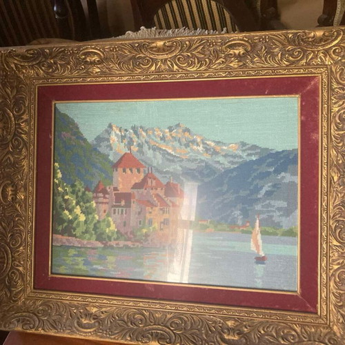 Frames used, embroidered and carved, pack of 10 pieces