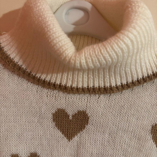 Crop top sweater like new, beige with brown hearts and turtleneck