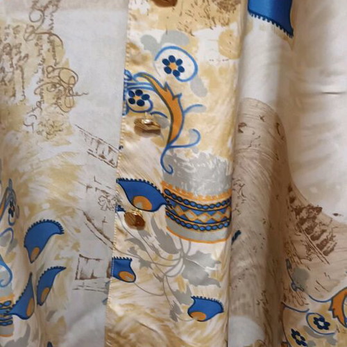 Tunic shirt like new, size L, with gold buttons
