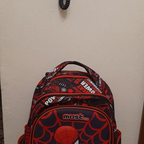 Spiderman school bag with wheels and lunch bag like new