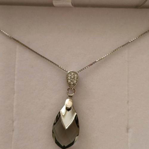 Silver 925 pendant new with zircon stones