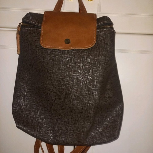 Backpack women's like new, dark brown color