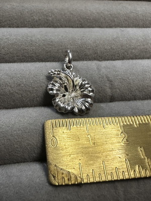 Vintage 3D Hibiscus Flower Sterling Silver Pendant LJG