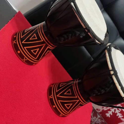 Decorations like new, pack of 2 identical