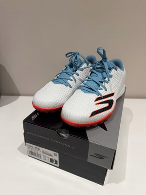 Skechers Ποδοσφαιρικά Παπούτσια SKX_2 JR Youth TF σαν καινούργια, άσπρο και μπλε, νούμερο 35