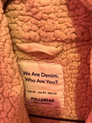 Pull & Bear denim jacket like new, beige, XS