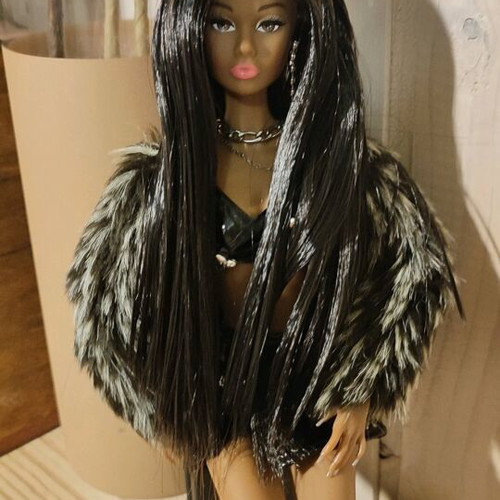 Doll Star Singer like new with retro microphone and vintage accessories