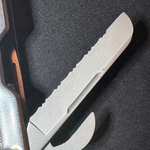 Leatherman Rebar multitool used with sheath