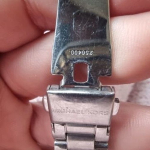 Michael Kors MK6174 unisex watch used, silver