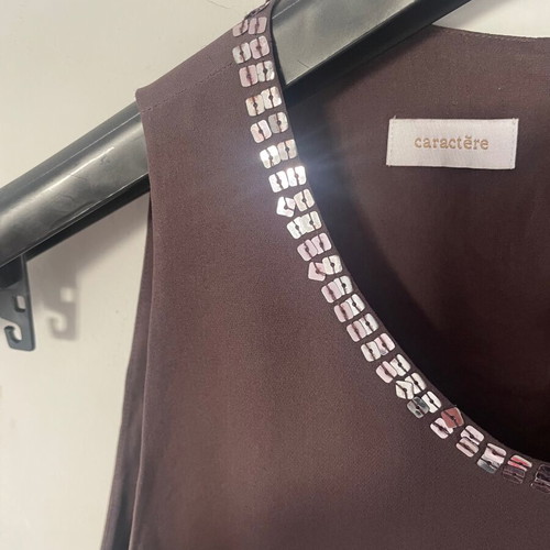 Caractere silk top brown like new, size 46