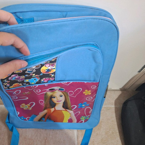 Barbie school backpack like new with multiple compartments