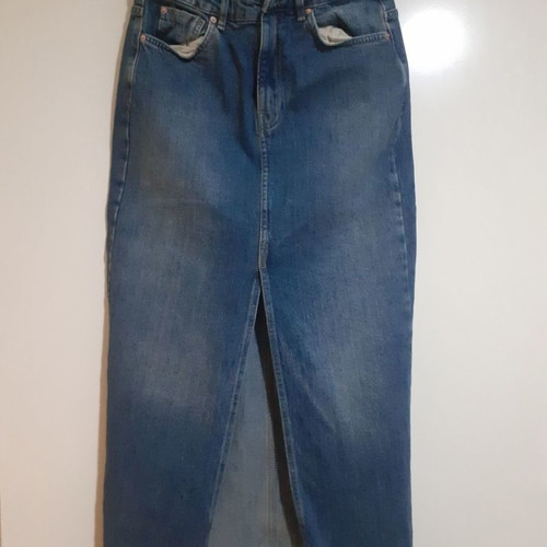 Stradivarius midi denim skirt new with slit, size 38