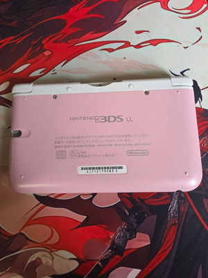 Nintendo 3DS XL Pink/White σαν καινούργιο, ιαπωνική έκδοση με αγγλική γλώσσα
