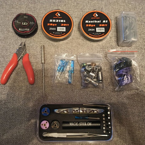 E-cigarette replacement and tool set used