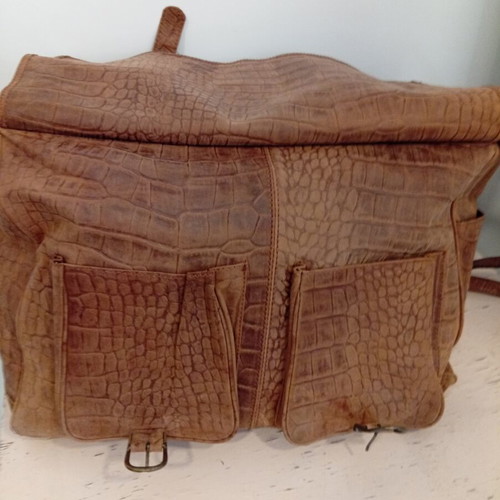 Vintage travel bag used, large capacity, brown