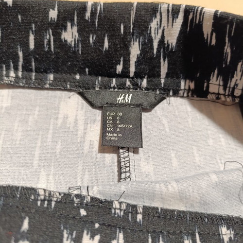 H&M skirt like new, black and white, size M 38 10