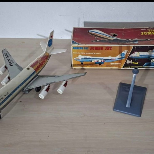 Vintage Pan Am Jumbo Jet 747 metal toy plane, 1970s Japan