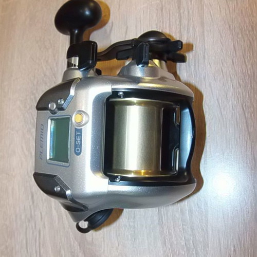 Shimano 3000 Plemio electric fishing reel used