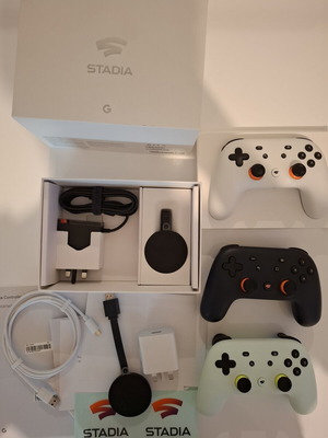 Google Stadia Founder's Edition console bundle with 3 controllers