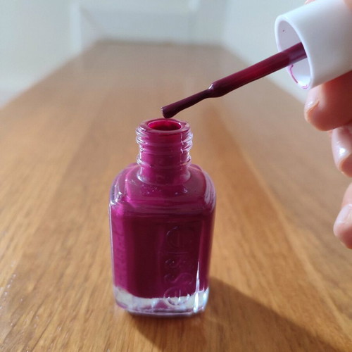 Essie nail polish knee high life new