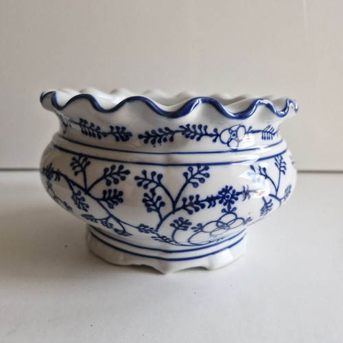 Porcelain vintage fruit bowl like new