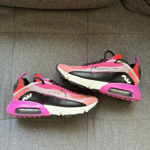 Nike Air women's sports sneakers like new, size 40, multicolor