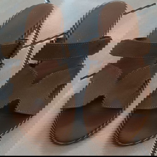 Πέδιλα δερματινα