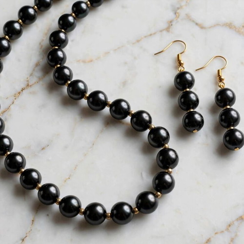Black  necklace and earrings set