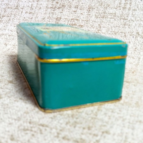 Corona Litho metal box used for lighter flints vintage