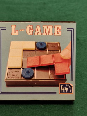 1984 L-GAME vintage board game by Dourios