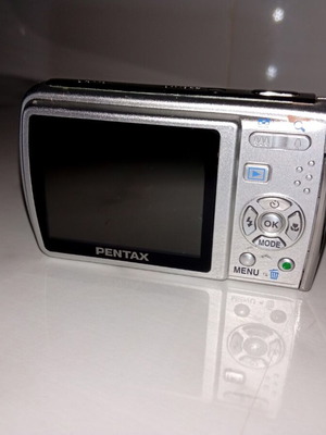 Pentax Optio M40 camera like new for parts or repair