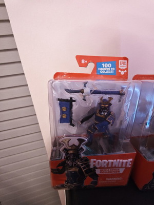 Fortnite Battle Royale Collection 3 Figures new, a.i.m Musha Skull Ranger