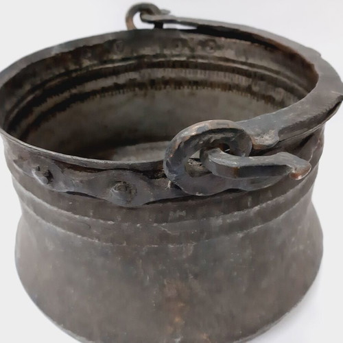 Antique Copper Cauldron 19th Century Hand-Hammered Used