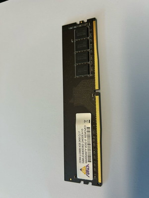 Ram DDR4 U-DIMM 4GB 2400 CL17 μεταχειρισμένη, πακέτο 2 για σταθερό υπολογιστή