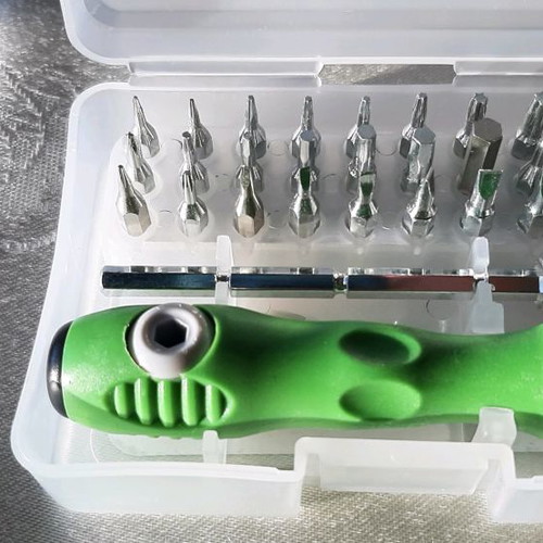 Screwdriver set 30 pieces new