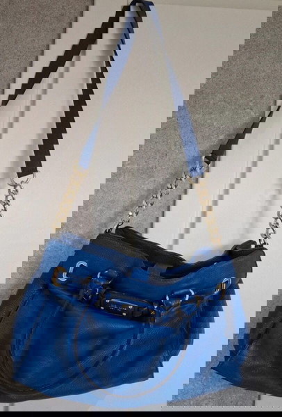 Michael kors δερμάτινη τσαντα