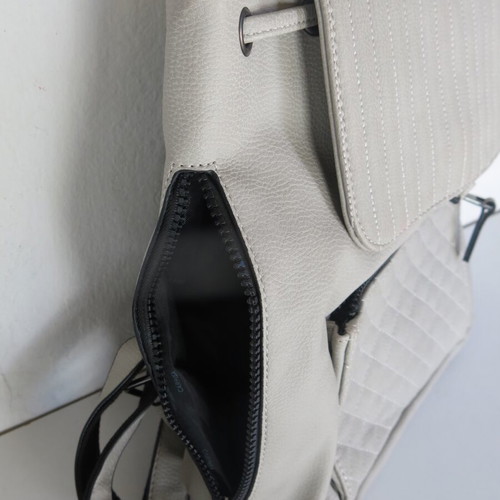 Caprisa backpack used beige with lines and rhombus pattern
