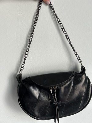Evening bag used, black shoulder bag with chain