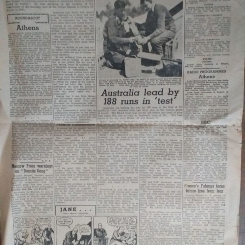 Collectible newspaper scraps used, set of historic issues