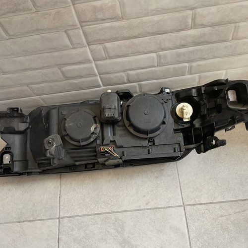 Renault Laguna right headlight used 2001-2007 original