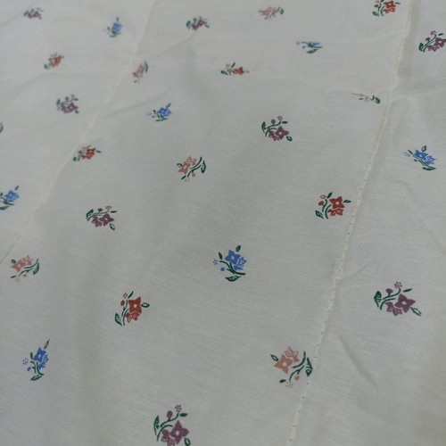 Quilt new 1.55x2.20 mixed cotton and synthetic fabric